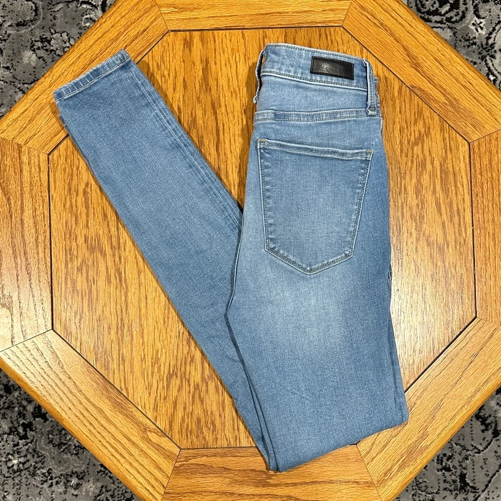 *ABERCROMBIE & FITCH* Light Blue High Rise Super Skinny Jeans Size 25 / 0R - Picture 2 of 9